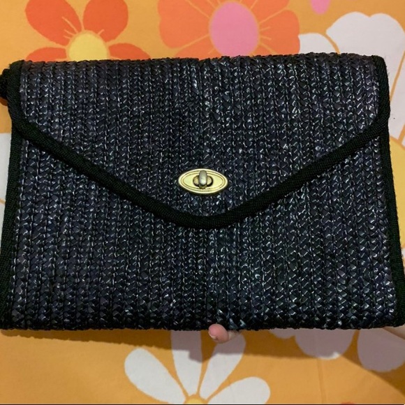 *Donated* Black Straw Clutch & Crossbody - Picture 3 of 10